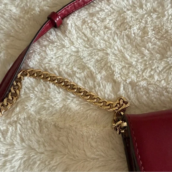 ⭐️Michael Kors Burgundy crossbody chain Bag - Picture 4 of 6